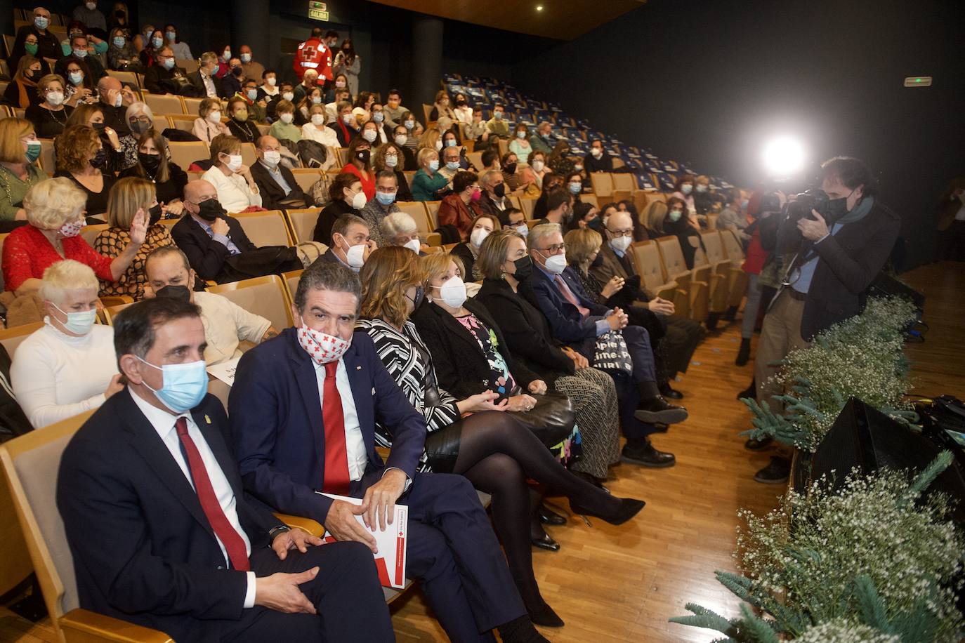 Fotos: Cruz Roja celebra el Día Internacional del Voluntario en Murcia