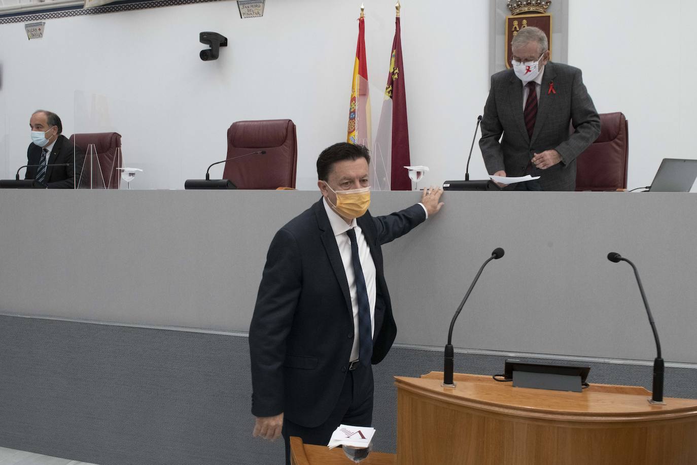 Fotos: La Asamblea reforma su Reglamento para poder reclamar el Estatuto de Autonomía al Congreso