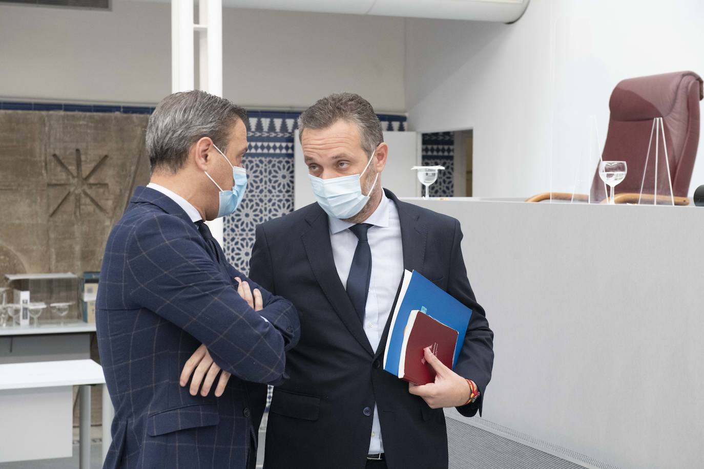 Fotos: La Asamblea reforma su Reglamento para poder reclamar el Estatuto de Autonomía al Congreso