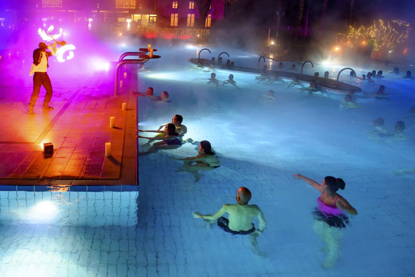 Fotos: Baños de fuego en Suiza