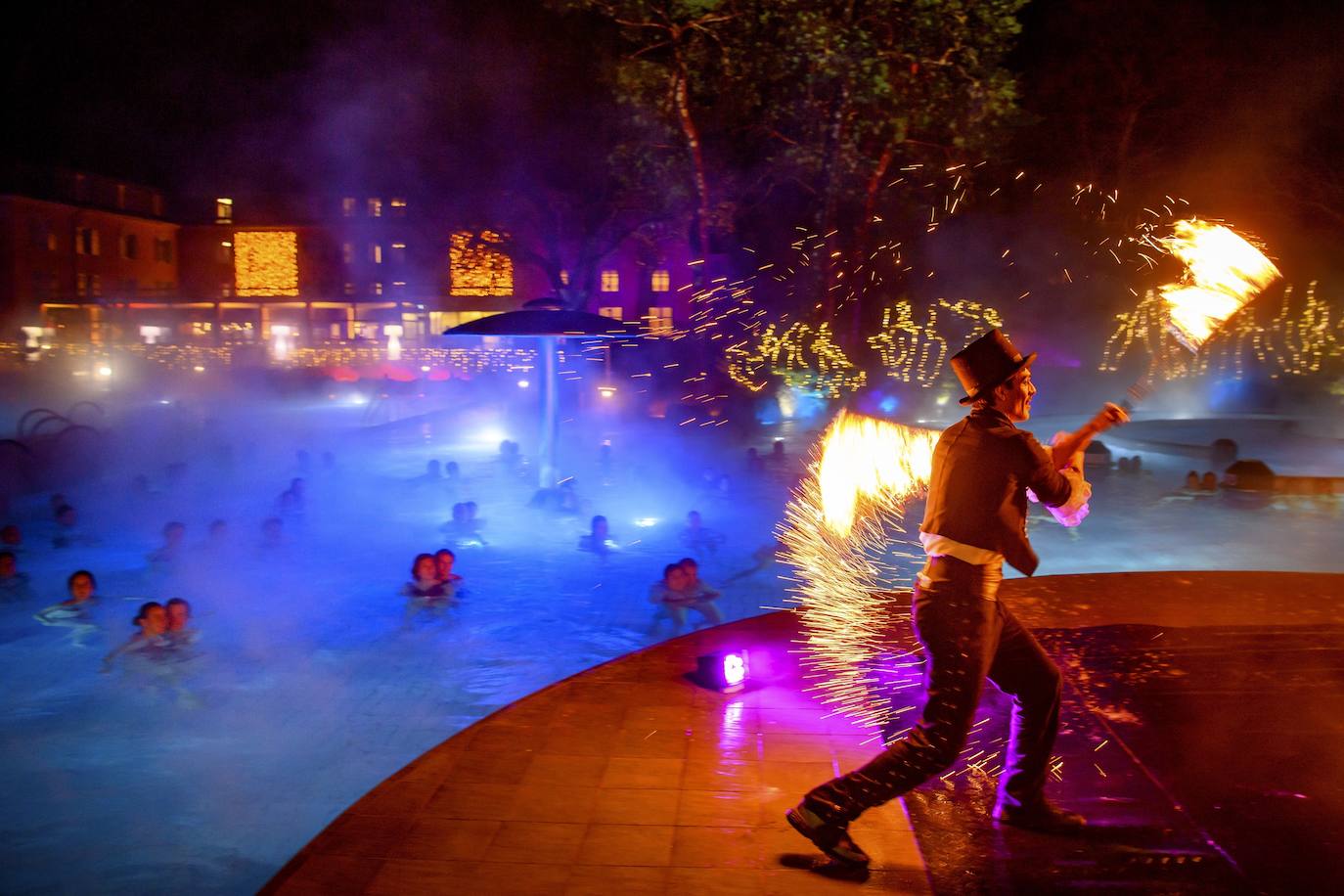 Fotos: Baños de fuego en Suiza