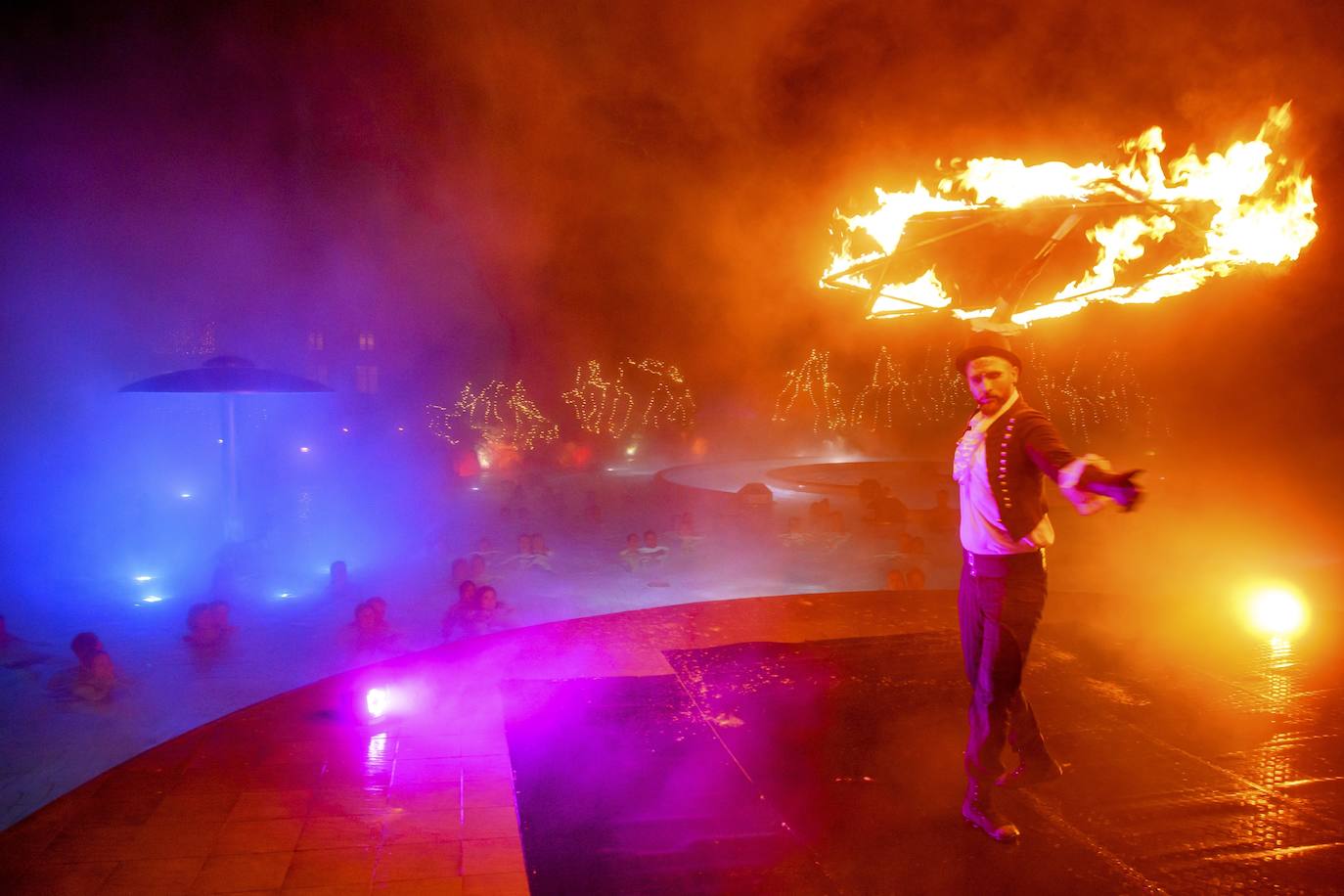 Fotos: Baños de fuego en Suiza