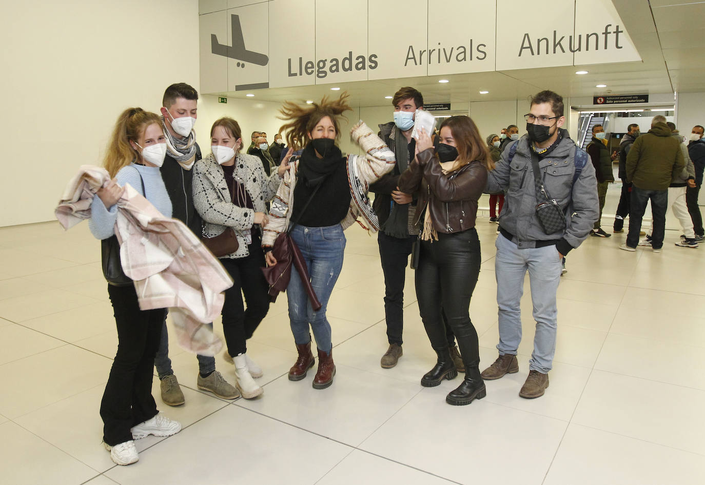 Fotos: Llegan a la Región los murcianos atrapados en Marruecos por el cierre de sus fronteras