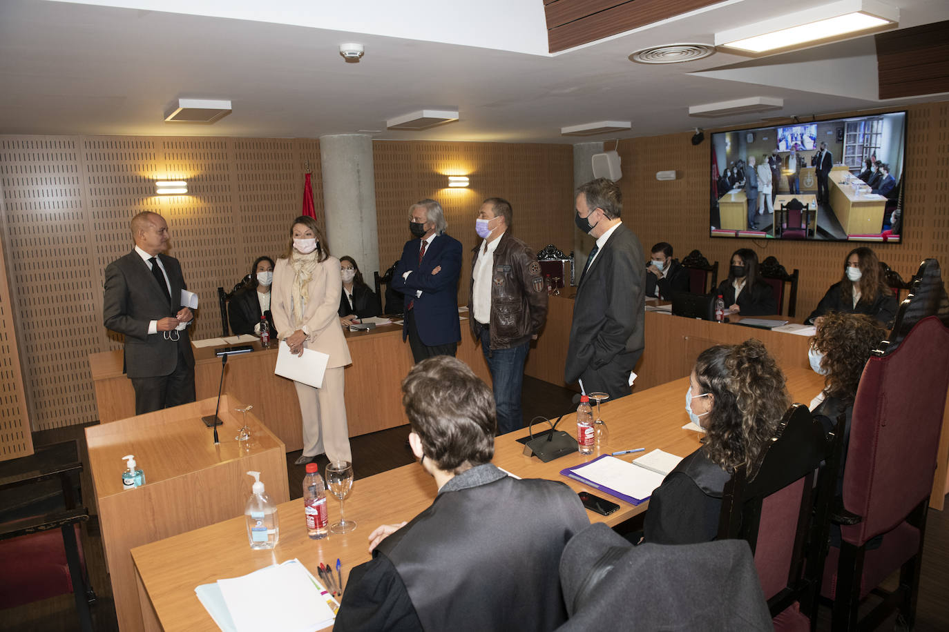 Fotos: Juicios &#039;casi&#039; reales en la nueva aula para estudiantes de Derecho de la UMU