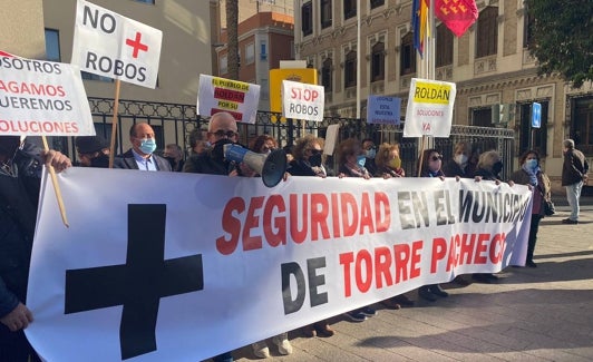 Los vecinos de Torre Pacheco y sus pedanías protestan por una mayor seguridad en el municipio 