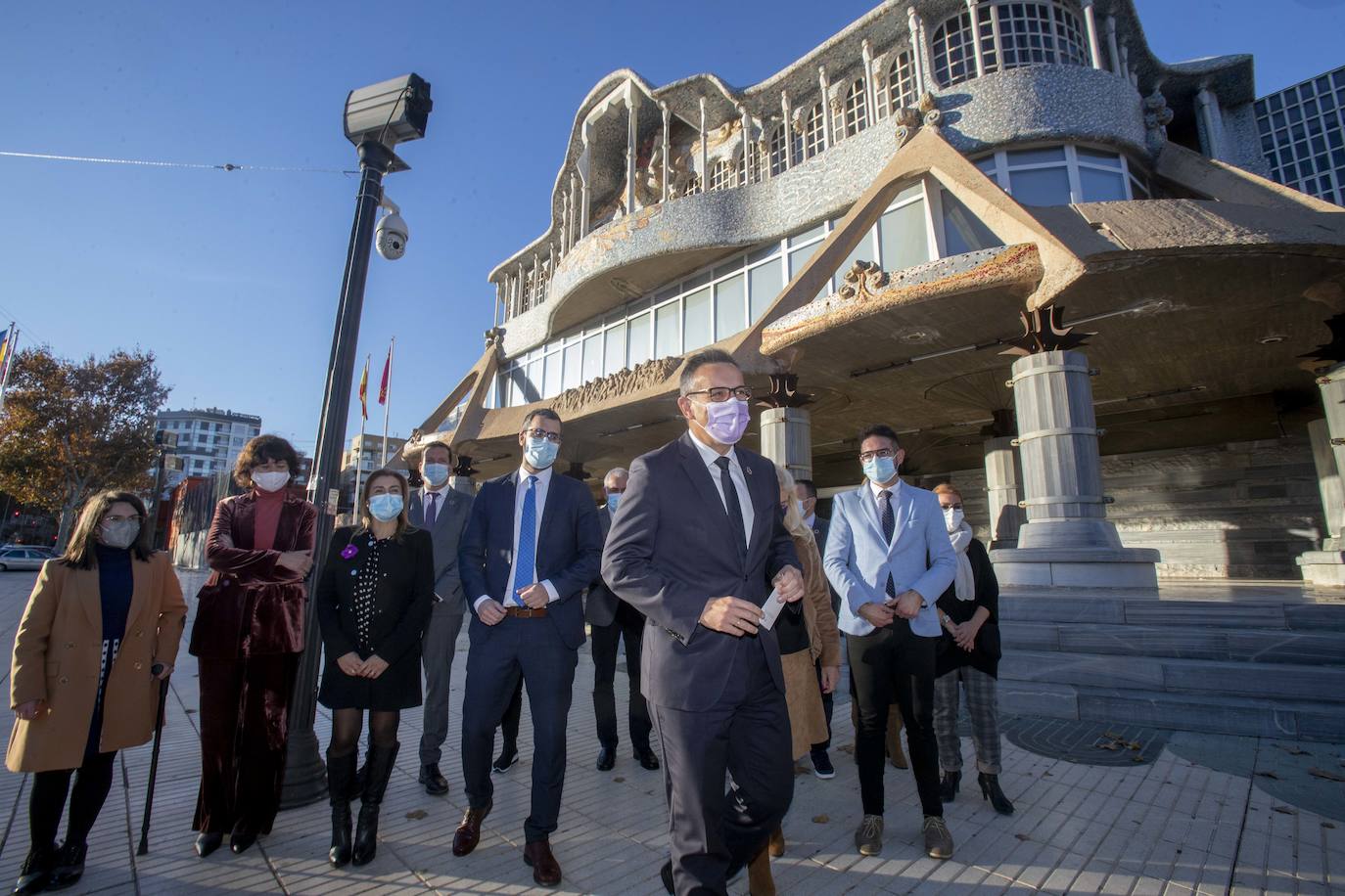 Fotos: Gobierno y oposición dinamitan el diálogo y el consenso con la retirada del Estatuto