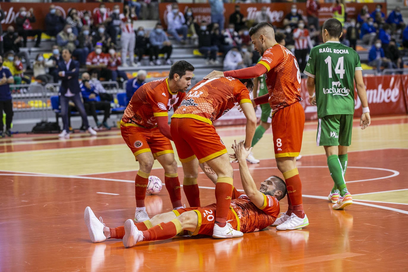 Fotos: El duelo entre Jimbee Cartagena y Osasuna Magna, en imágenes