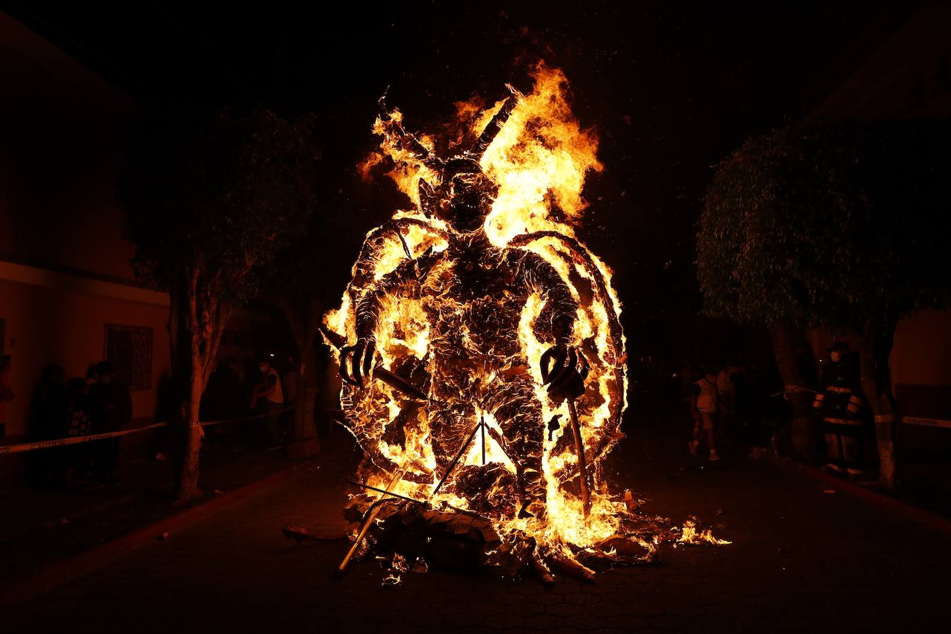 Fotos: Quema del Diablo