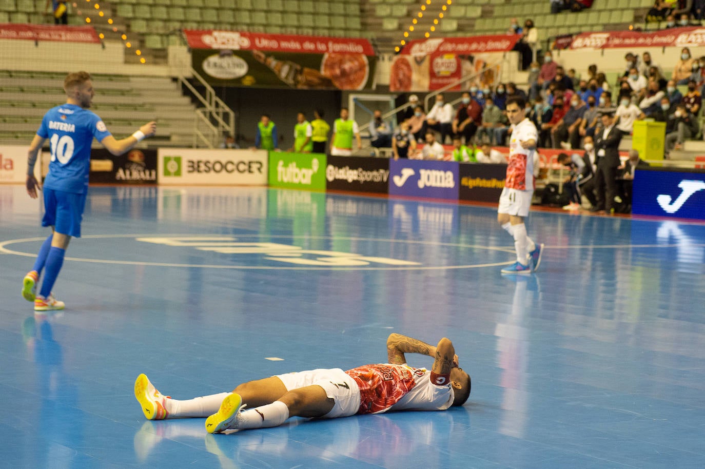 Fotos: La derrota de ElPozo ante Valdepeñas, en imágenes