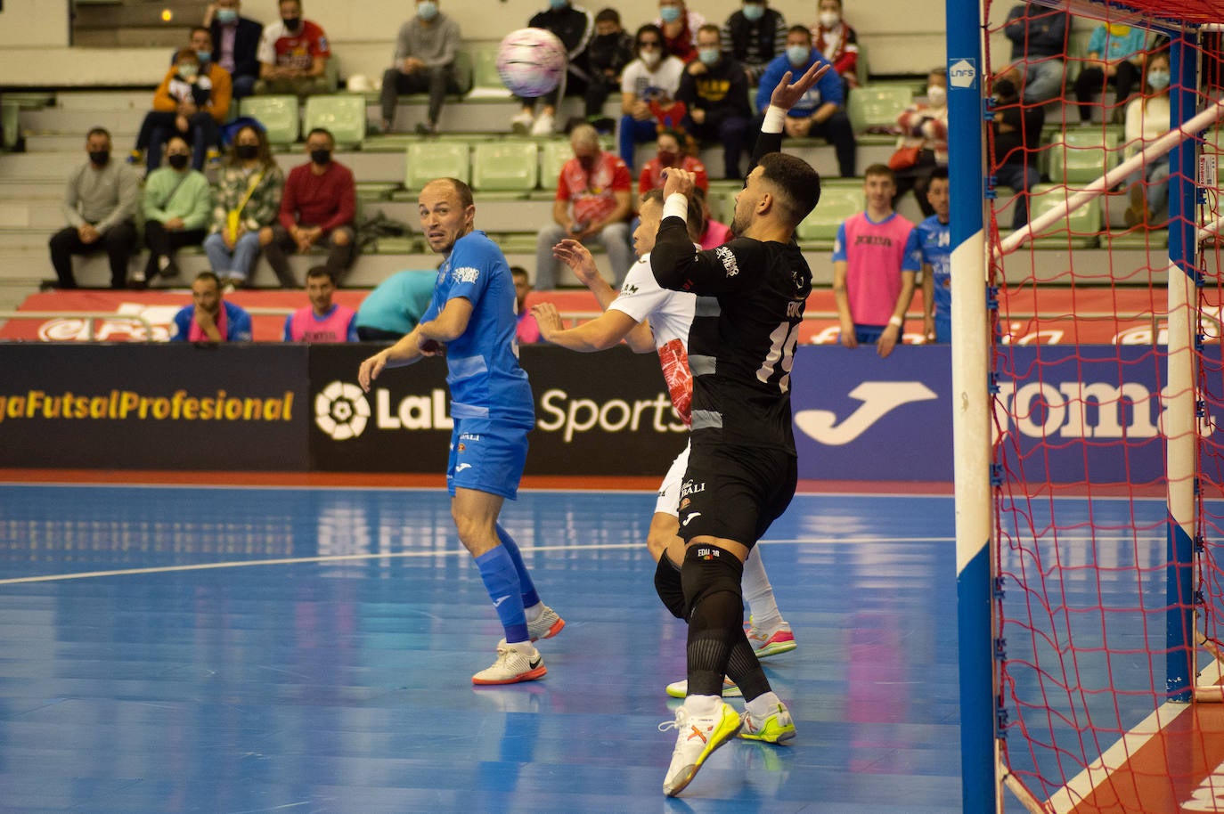 Fotos: La derrota de ElPozo ante Valdepeñas, en imágenes