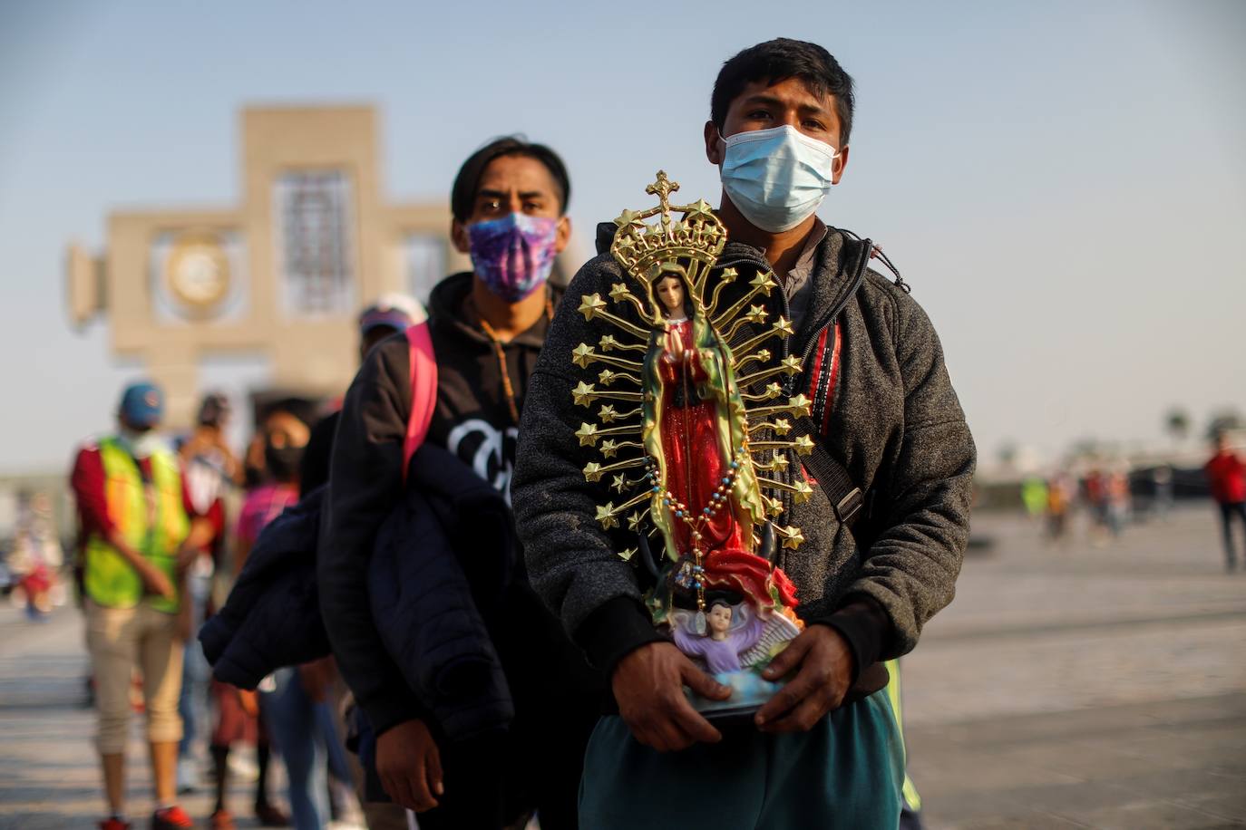 Fotos: Esperanza y medidas sanitarias para la Virgen de Guadalupe