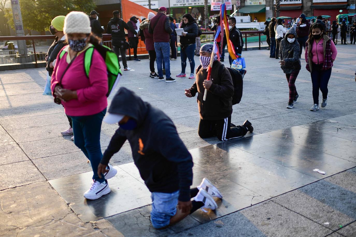 Fotos: Esperanza y medidas sanitarias para la Virgen de Guadalupe