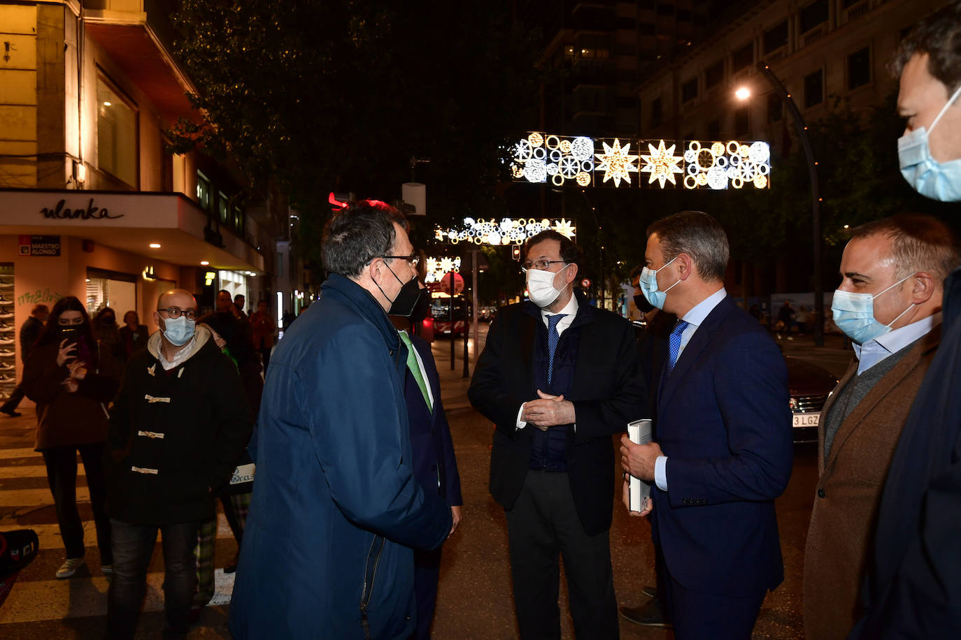 Fotos: Mariano Rajoy firma &#039;Política para adultos&#039; en Murcia