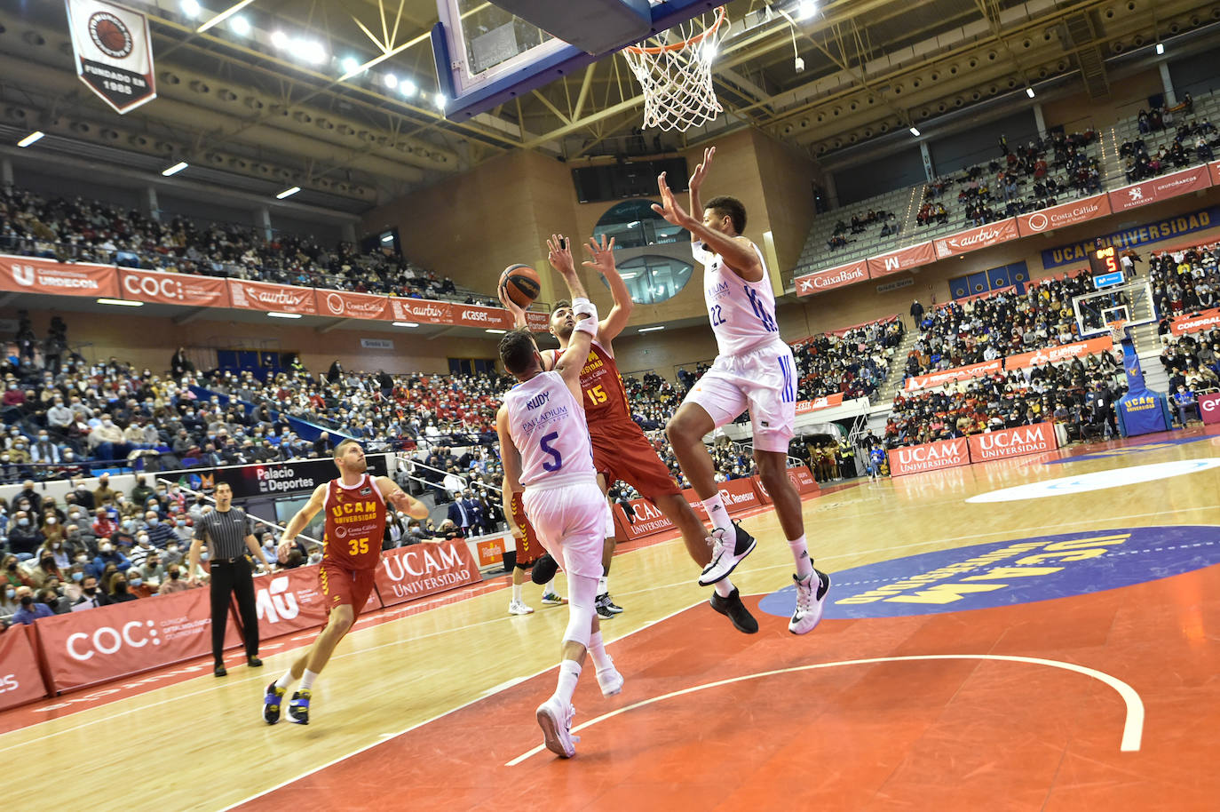 Fotos: Demasiado Real Madrid para el UCAM