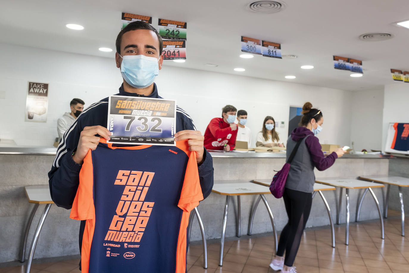 Fotos: Recogida de dorsales de la San Silvestre de Murcia