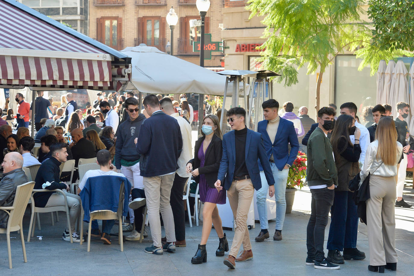 Fotos: Murcia llena las terrazas en una &#039;Tardevieja&#039; primaveral