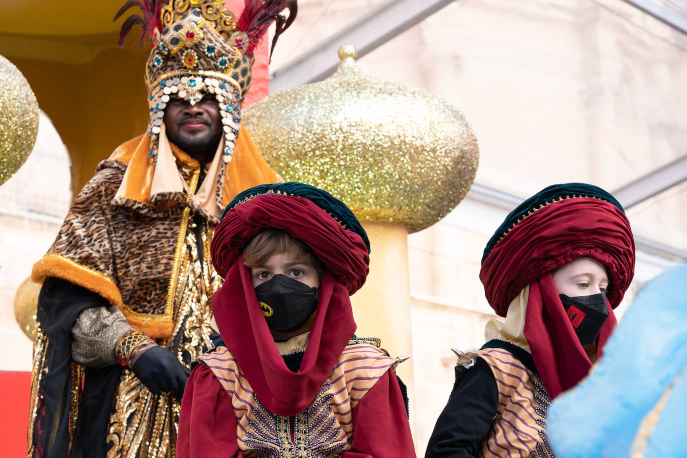 Fotos: Cabalgata de los Reyes Magos estática en la plaza de España de Lorca