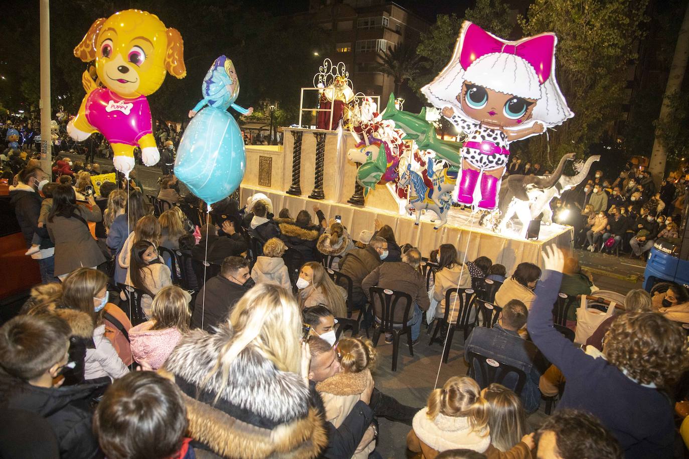 Fotos: Cabalgata de los Reyes Magos en Cartagena