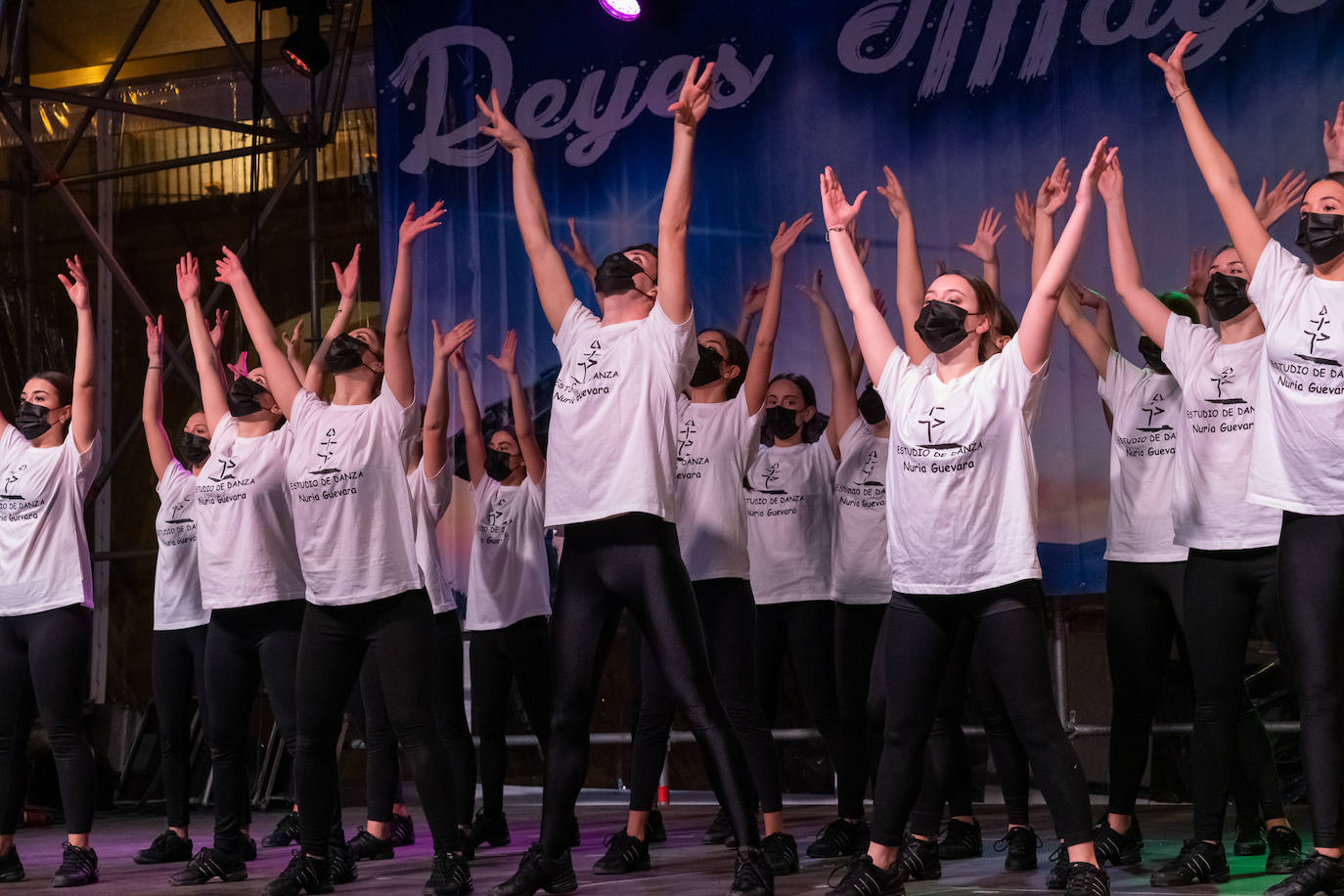 Fotos: Cabalgata de los Reyes Magos estática en la plaza de España de Lorca