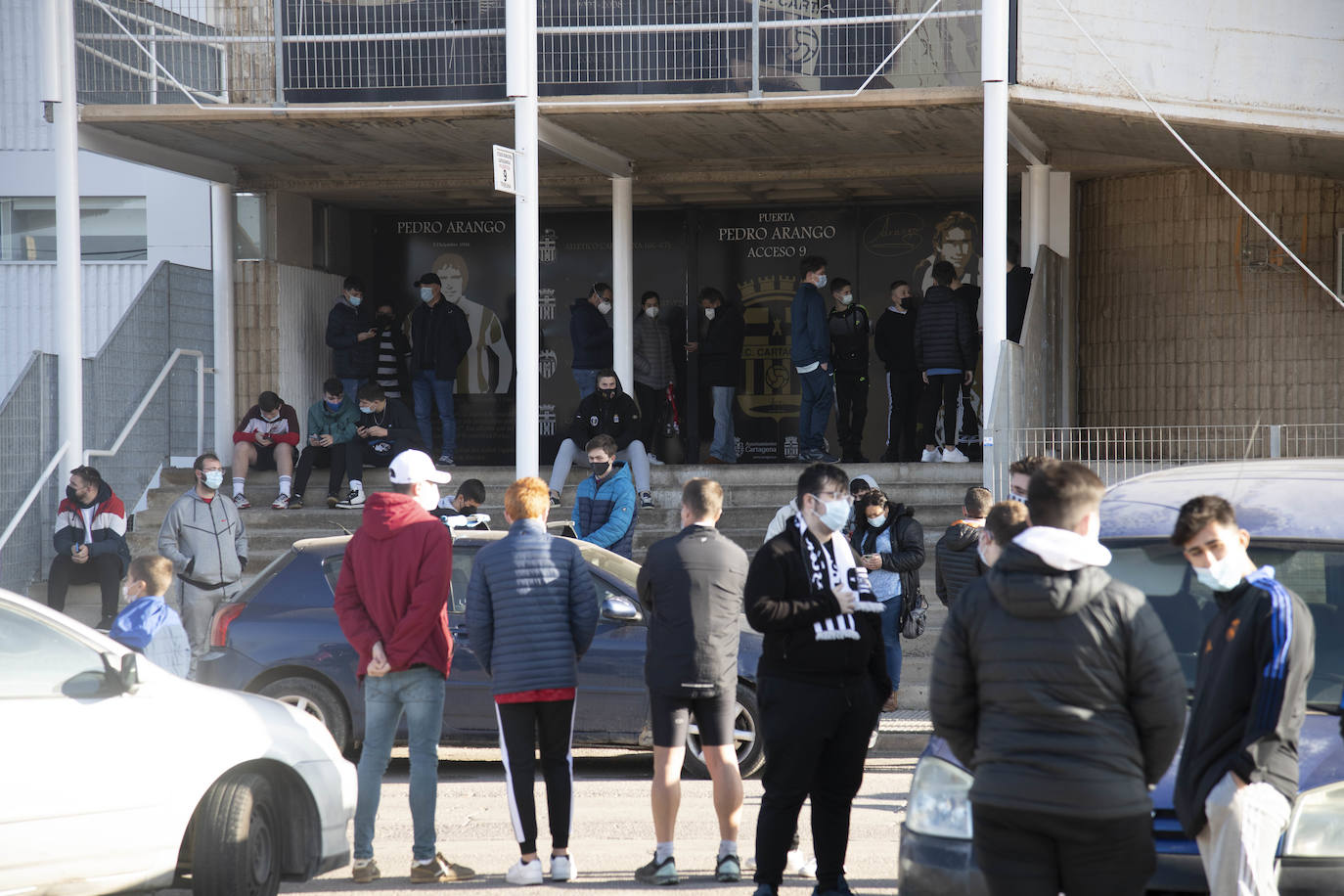 Fotos: Medio millar de fieles arropan al Cartagena en el último entrenamiento