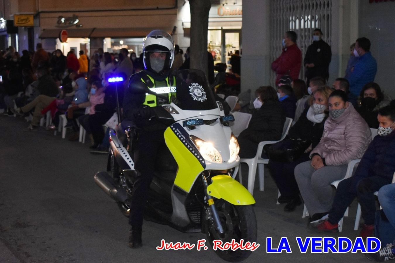 El Cortejo Real que precedía a las carrozas del Melchor, Gaspar y Baltasar, estaba compuesto por distintas carrozas, espectáculos musicales y personajes de fantasía. La Policía Local y el Cuerpo de Bomberos abrieron el recorrido, seguidos de Dafne Dance Academy, Goofy & Donald, Club Gymca VeraCruz, La Sirenita, Academia de Baile EDIG, Pinocho, Escuela de Baile de la Concejalía de Deportes, Las Mariposas, Escuela de Baile Ana, La Bella y la Bestia, la Guardia de Darth Vader y la Banda de Música La Compañía.