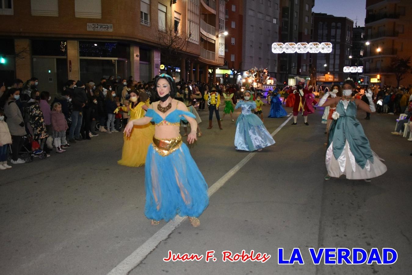 El Cortejo Real que precedía a las carrozas del Melchor, Gaspar y Baltasar, estaba compuesto por distintas carrozas, espectáculos musicales y personajes de fantasía. La Policía Local y el Cuerpo de Bomberos abrieron el recorrido, seguidos de Dafne Dance Academy, Goofy & Donald, Club Gymca VeraCruz, La Sirenita, Academia de Baile EDIG, Pinocho, Escuela de Baile de la Concejalía de Deportes, Las Mariposas, Escuela de Baile Ana, La Bella y la Bestia, la Guardia de Darth Vader y la Banda de Música La Compañía.