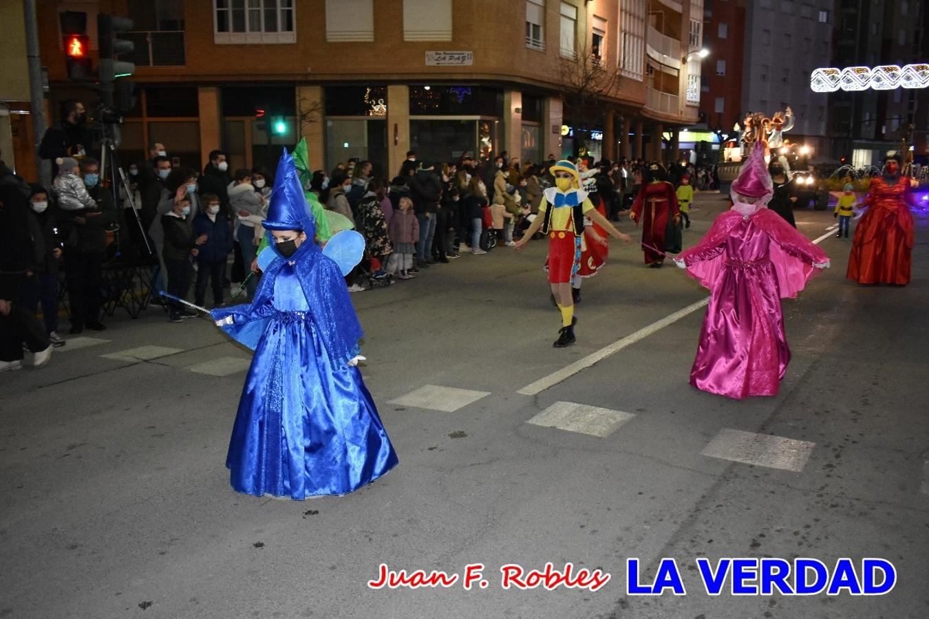 El Cortejo Real que precedía a las carrozas del Melchor, Gaspar y Baltasar, estaba compuesto por distintas carrozas, espectáculos musicales y personajes de fantasía. La Policía Local y el Cuerpo de Bomberos abrieron el recorrido, seguidos de Dafne Dance Academy, Goofy & Donald, Club Gymca VeraCruz, La Sirenita, Academia de Baile EDIG, Pinocho, Escuela de Baile de la Concejalía de Deportes, Las Mariposas, Escuela de Baile Ana, La Bella y la Bestia, la Guardia de Darth Vader y la Banda de Música La Compañía.