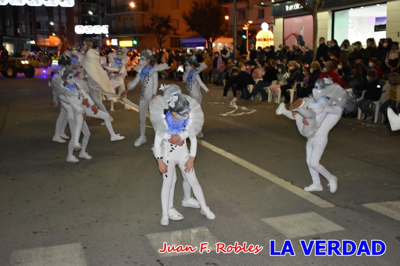 El Cortejo Real que precedía a las carrozas del Melchor, Gaspar y Baltasar, estaba compuesto por distintas carrozas, espectáculos musicales y personajes de fantasía. La Policía Local y el Cuerpo de Bomberos abrieron el recorrido, seguidos de Dafne Dance Academy, Goofy & Donald, Club Gymca VeraCruz, La Sirenita, Academia de Baile EDIG, Pinocho, Escuela de Baile de la Concejalía de Deportes, Las Mariposas, Escuela de Baile Ana, La Bella y la Bestia, la Guardia de Darth Vader y la Banda de Música La Compañía.