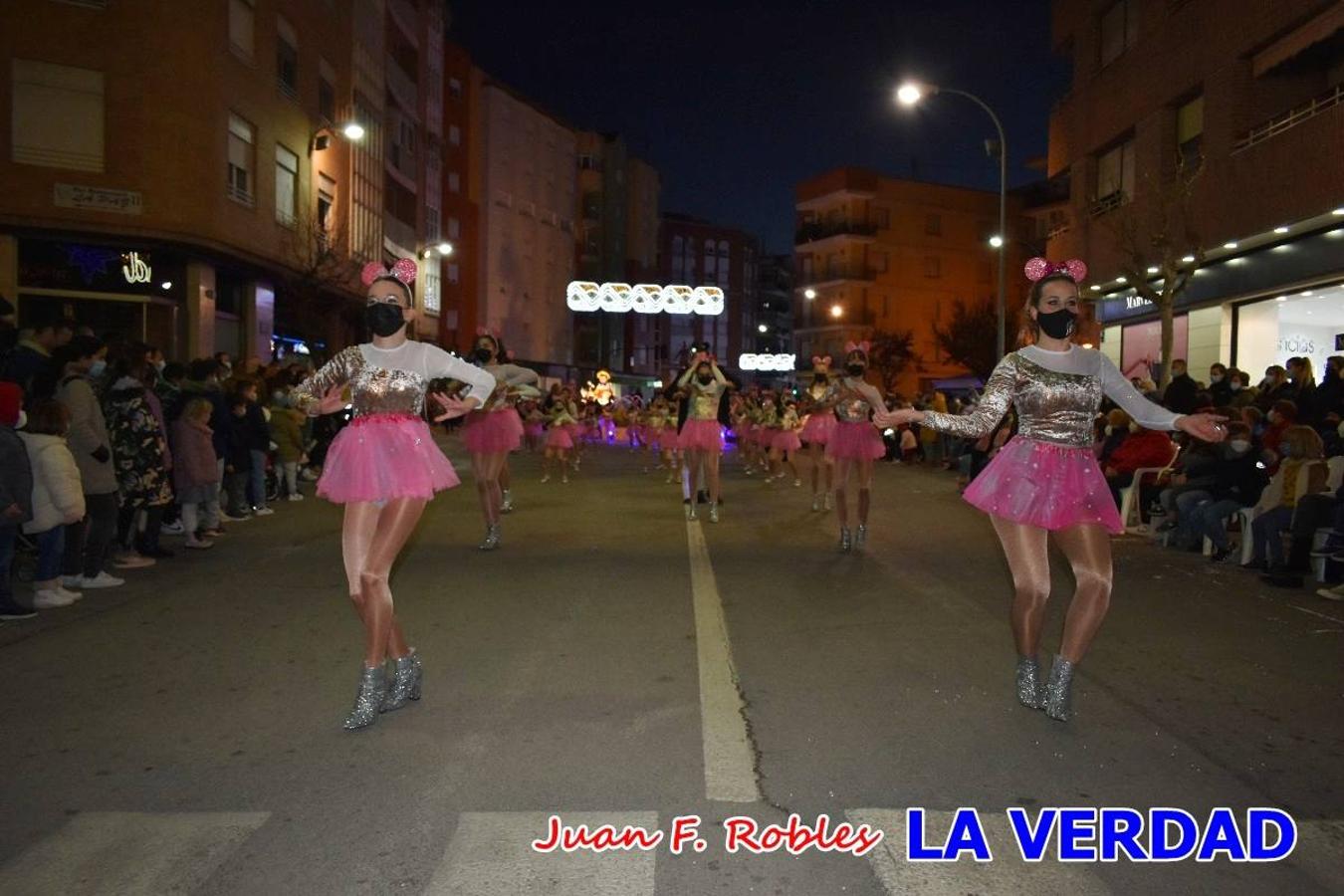 El Cortejo Real que precedía a las carrozas del Melchor, Gaspar y Baltasar, estaba compuesto por distintas carrozas, espectáculos musicales y personajes de fantasía. La Policía Local y el Cuerpo de Bomberos abrieron el recorrido, seguidos de Dafne Dance Academy, Goofy & Donald, Club Gymca VeraCruz, La Sirenita, Academia de Baile EDIG, Pinocho, Escuela de Baile de la Concejalía de Deportes, Las Mariposas, Escuela de Baile Ana, La Bella y la Bestia, la Guardia de Darth Vader y la Banda de Música La Compañía.