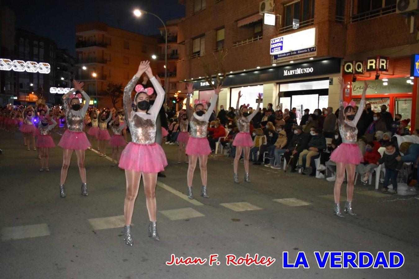 El Cortejo Real que precedía a las carrozas del Melchor, Gaspar y Baltasar, estaba compuesto por distintas carrozas, espectáculos musicales y personajes de fantasía. La Policía Local y el Cuerpo de Bomberos abrieron el recorrido, seguidos de Dafne Dance Academy, Goofy & Donald, Club Gymca VeraCruz, La Sirenita, Academia de Baile EDIG, Pinocho, Escuela de Baile de la Concejalía de Deportes, Las Mariposas, Escuela de Baile Ana, La Bella y la Bestia, la Guardia de Darth Vader y la Banda de Música La Compañía.