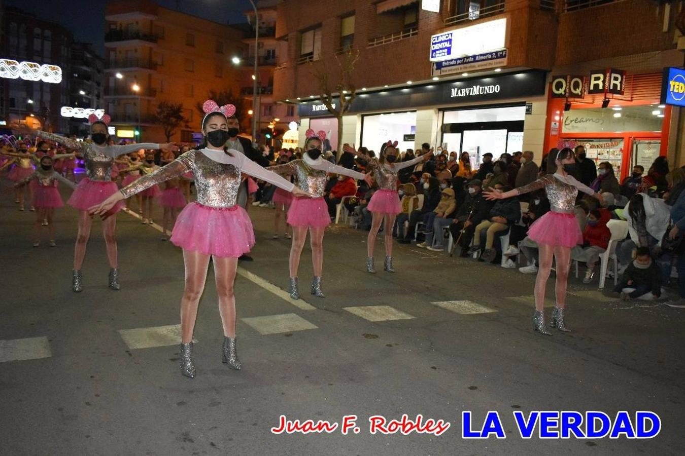 El Cortejo Real que precedía a las carrozas del Melchor, Gaspar y Baltasar, estaba compuesto por distintas carrozas, espectáculos musicales y personajes de fantasía. La Policía Local y el Cuerpo de Bomberos abrieron el recorrido, seguidos de Dafne Dance Academy, Goofy & Donald, Club Gymca VeraCruz, La Sirenita, Academia de Baile EDIG, Pinocho, Escuela de Baile de la Concejalía de Deportes, Las Mariposas, Escuela de Baile Ana, La Bella y la Bestia, la Guardia de Darth Vader y la Banda de Música La Compañía.