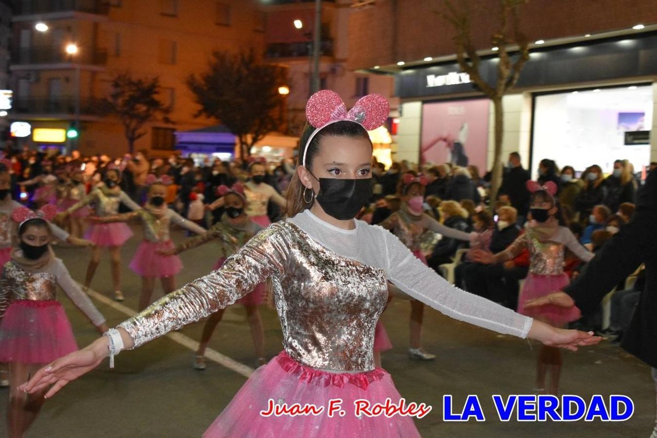 El Cortejo Real que precedía a las carrozas del Melchor, Gaspar y Baltasar, estaba compuesto por distintas carrozas, espectáculos musicales y personajes de fantasía. La Policía Local y el Cuerpo de Bomberos abrieron el recorrido, seguidos de Dafne Dance Academy, Goofy & Donald, Club Gymca VeraCruz, La Sirenita, Academia de Baile EDIG, Pinocho, Escuela de Baile de la Concejalía de Deportes, Las Mariposas, Escuela de Baile Ana, La Bella y la Bestia, la Guardia de Darth Vader y la Banda de Música La Compañía.