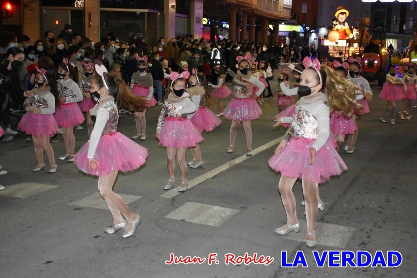 El Cortejo Real que precedía a las carrozas del Melchor, Gaspar y Baltasar, estaba compuesto por distintas carrozas, espectáculos musicales y personajes de fantasía. La Policía Local y el Cuerpo de Bomberos abrieron el recorrido, seguidos de Dafne Dance Academy, Goofy & Donald, Club Gymca VeraCruz, La Sirenita, Academia de Baile EDIG, Pinocho, Escuela de Baile de la Concejalía de Deportes, Las Mariposas, Escuela de Baile Ana, La Bella y la Bestia, la Guardia de Darth Vader y la Banda de Música La Compañía.