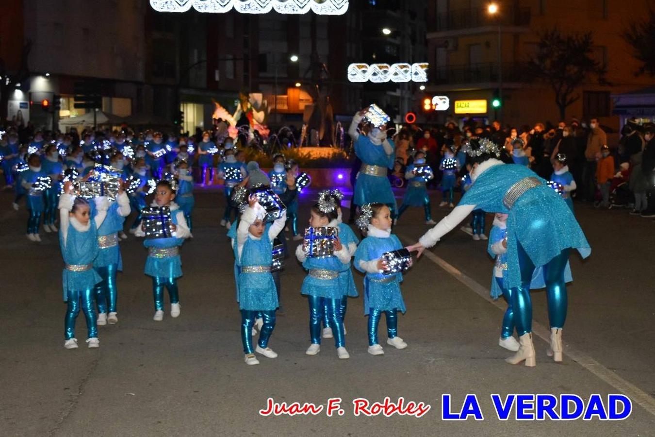 El Cortejo Real que precedía a las carrozas del Melchor, Gaspar y Baltasar, estaba compuesto por distintas carrozas, espectáculos musicales y personajes de fantasía. La Policía Local y el Cuerpo de Bomberos abrieron el recorrido, seguidos de Dafne Dance Academy, Goofy & Donald, Club Gymca VeraCruz, La Sirenita, Academia de Baile EDIG, Pinocho, Escuela de Baile de la Concejalía de Deportes, Las Mariposas, Escuela de Baile Ana, La Bella y la Bestia, la Guardia de Darth Vader y la Banda de Música La Compañía.