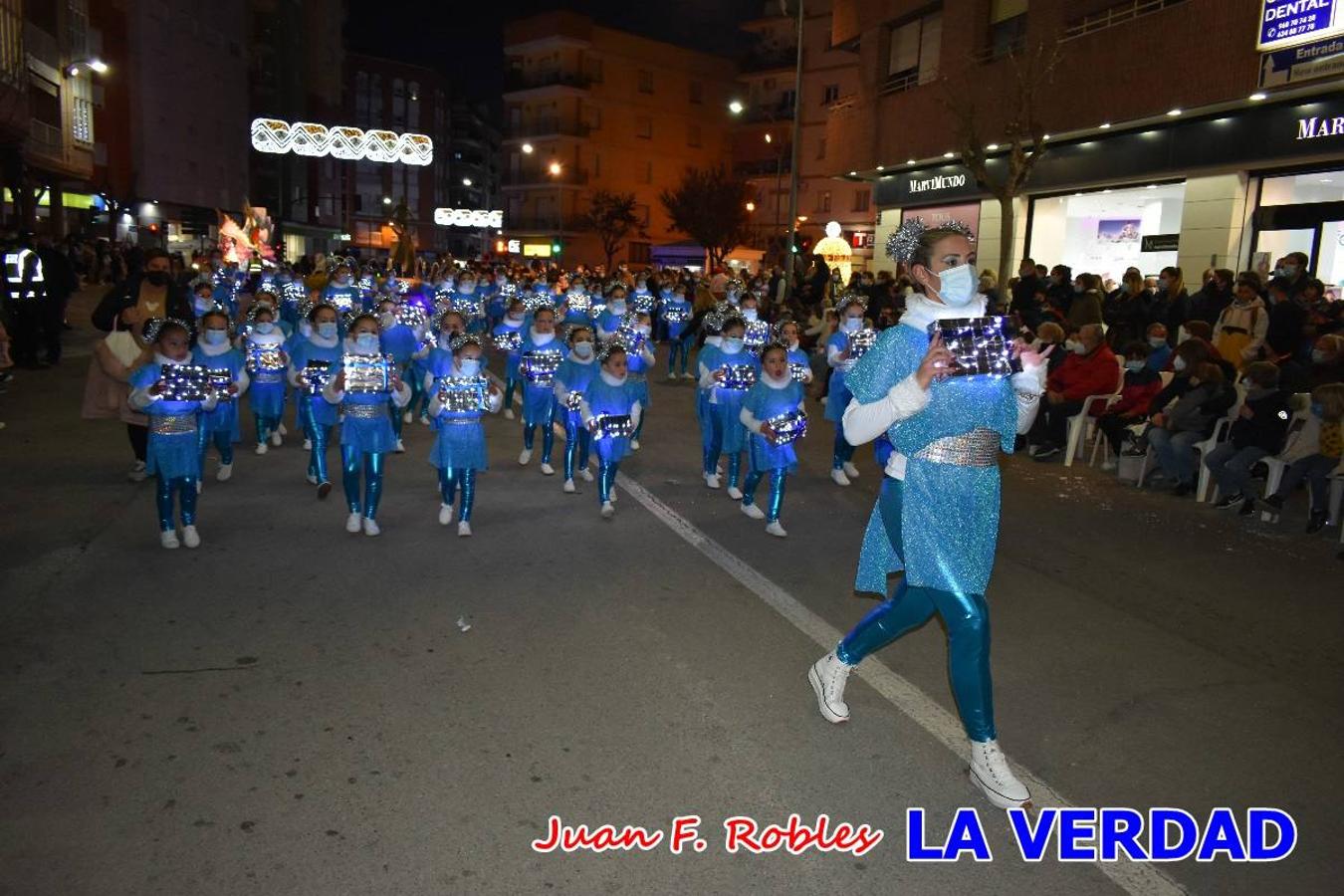El Cortejo Real que precedía a las carrozas del Melchor, Gaspar y Baltasar, estaba compuesto por distintas carrozas, espectáculos musicales y personajes de fantasía. La Policía Local y el Cuerpo de Bomberos abrieron el recorrido, seguidos de Dafne Dance Academy, Goofy & Donald, Club Gymca VeraCruz, La Sirenita, Academia de Baile EDIG, Pinocho, Escuela de Baile de la Concejalía de Deportes, Las Mariposas, Escuela de Baile Ana, La Bella y la Bestia, la Guardia de Darth Vader y la Banda de Música La Compañía.