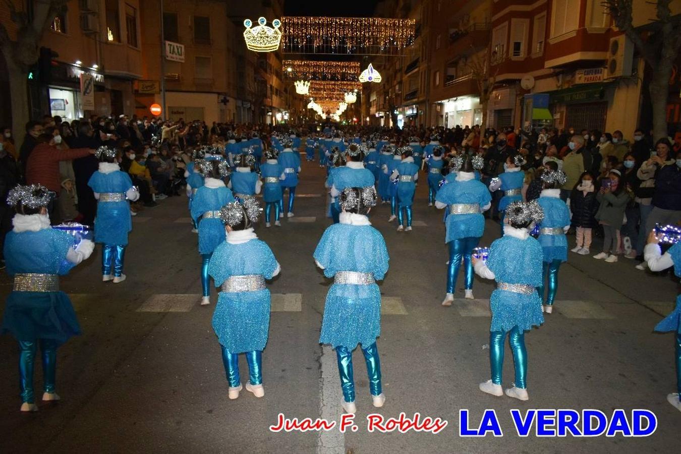 El Cortejo Real que precedía a las carrozas del Melchor, Gaspar y Baltasar, estaba compuesto por distintas carrozas, espectáculos musicales y personajes de fantasía. La Policía Local y el Cuerpo de Bomberos abrieron el recorrido, seguidos de Dafne Dance Academy, Goofy & Donald, Club Gymca VeraCruz, La Sirenita, Academia de Baile EDIG, Pinocho, Escuela de Baile de la Concejalía de Deportes, Las Mariposas, Escuela de Baile Ana, La Bella y la Bestia, la Guardia de Darth Vader y la Banda de Música La Compañía.