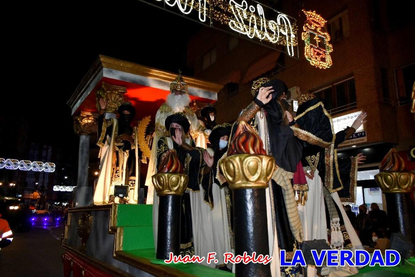 El Cortejo Real que precedía a las carrozas del Melchor, Gaspar y Baltasar, estaba compuesto por distintas carrozas, espectáculos musicales y personajes de fantasía. La Policía Local y el Cuerpo de Bomberos abrieron el recorrido, seguidos de Dafne Dance Academy, Goofy & Donald, Club Gymca VeraCruz, La Sirenita, Academia de Baile EDIG, Pinocho, Escuela de Baile de la Concejalía de Deportes, Las Mariposas, Escuela de Baile Ana, La Bella y la Bestia, la Guardia de Darth Vader y la Banda de Música La Compañía.
