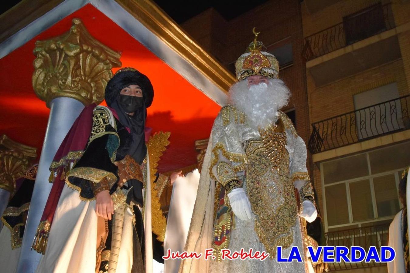 El Cortejo Real que precedía a las carrozas del Melchor, Gaspar y Baltasar, estaba compuesto por distintas carrozas, espectáculos musicales y personajes de fantasía. La Policía Local y el Cuerpo de Bomberos abrieron el recorrido, seguidos de Dafne Dance Academy, Goofy & Donald, Club Gymca VeraCruz, La Sirenita, Academia de Baile EDIG, Pinocho, Escuela de Baile de la Concejalía de Deportes, Las Mariposas, Escuela de Baile Ana, La Bella y la Bestia, la Guardia de Darth Vader y la Banda de Música La Compañía.
