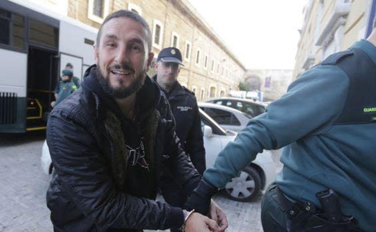 Iván Odero, en un traslado de la Guardia Civil a un juzgado. 