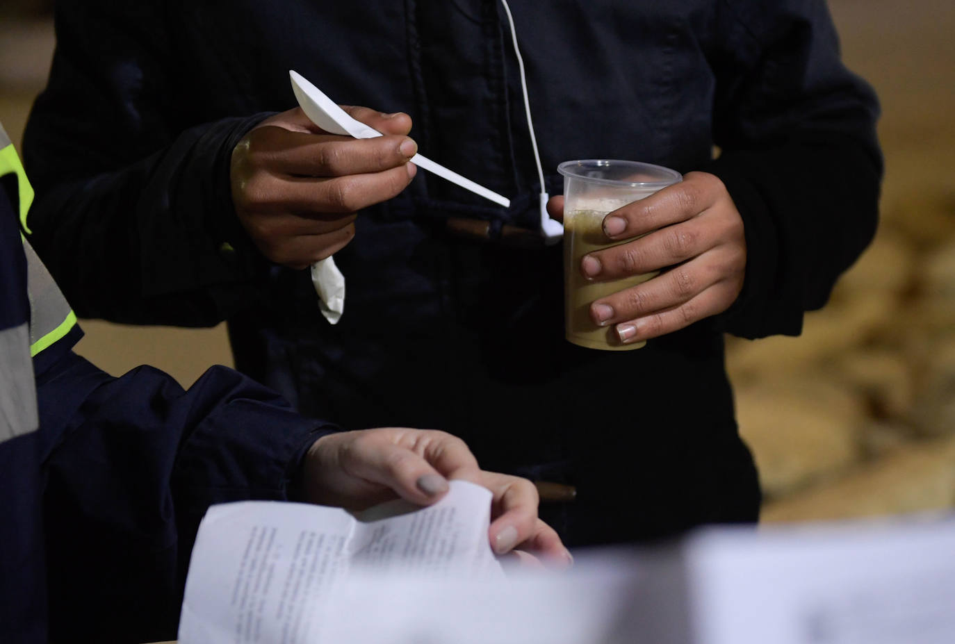 Fotos: El Semas asiste a más de 70 personas sin hogar durante la &#039;operación frío&#039;