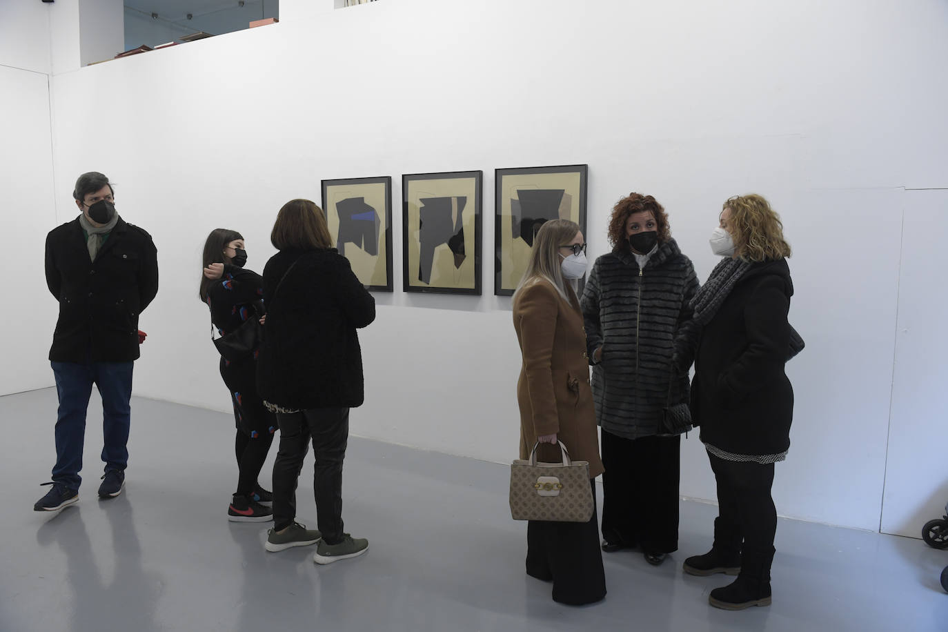 Fotos: Sonia Navarro y las bordadoras de Lorca