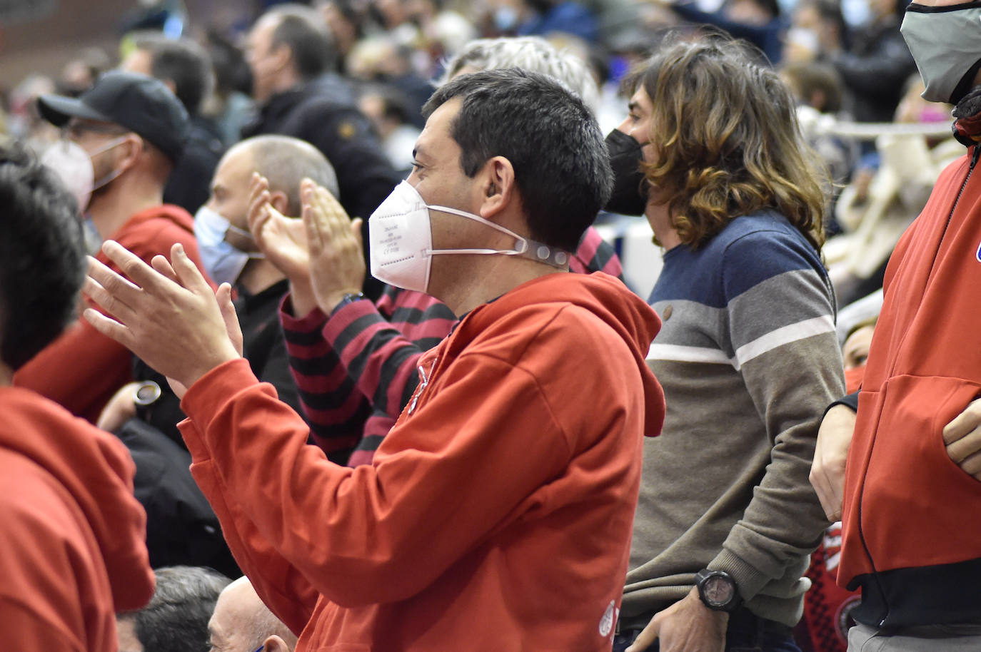 Fotos: El UCAM supera al Tenerife y se clasifica para la Copa del Rey