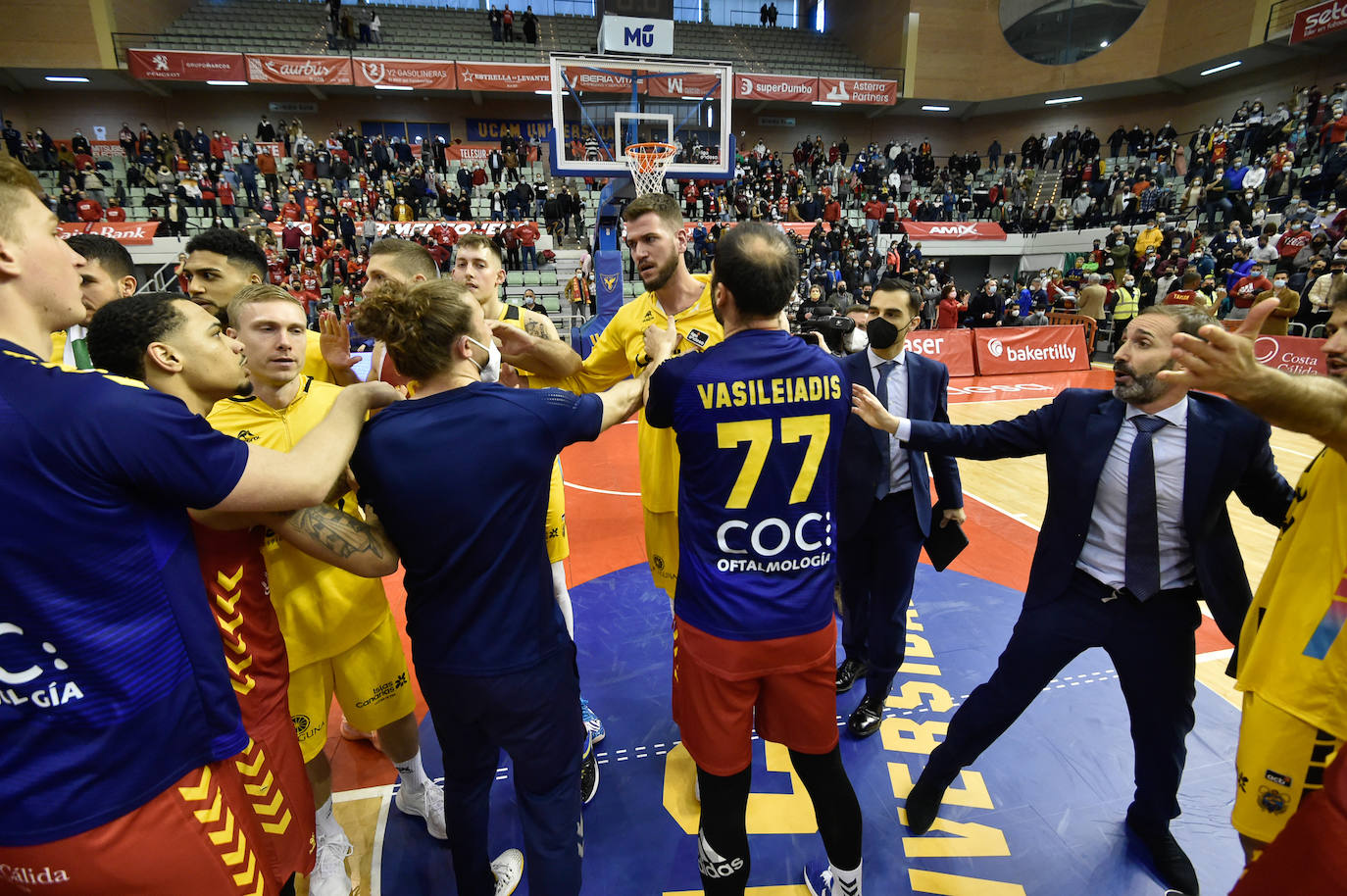 Fotos: El UCAM supera al Tenerife y se clasifica para la Copa del Rey