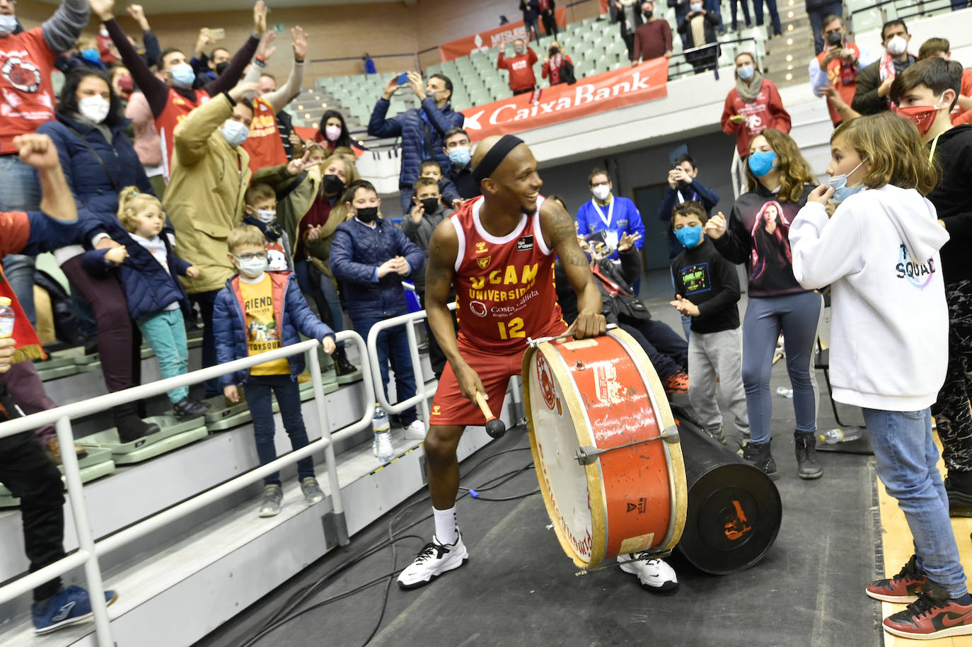 Fotos: El UCAM supera al Tenerife y se clasifica para la Copa del Rey
