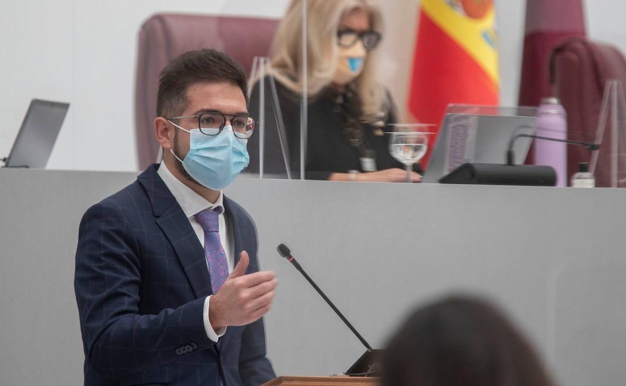 El diputado regional y secretario de Educación, Antonio José Espín.