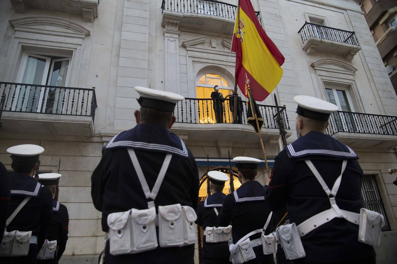 Fotos: Primer arriado de Bandera del año en Capitanía General de Cartagena