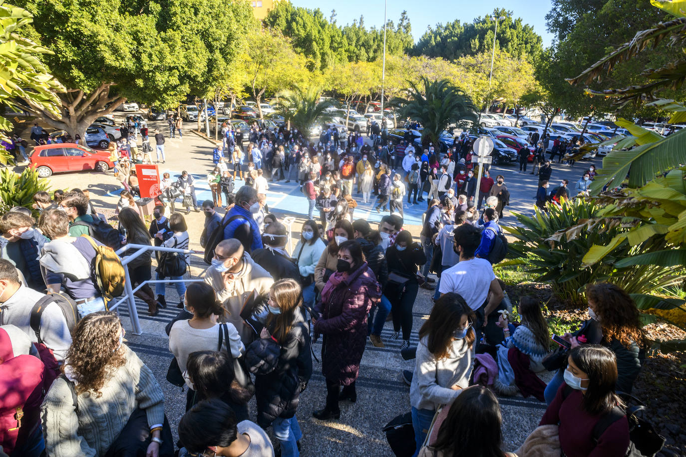 Fotos: Convocatoria de exámenes del MIR en la Región de Murcia