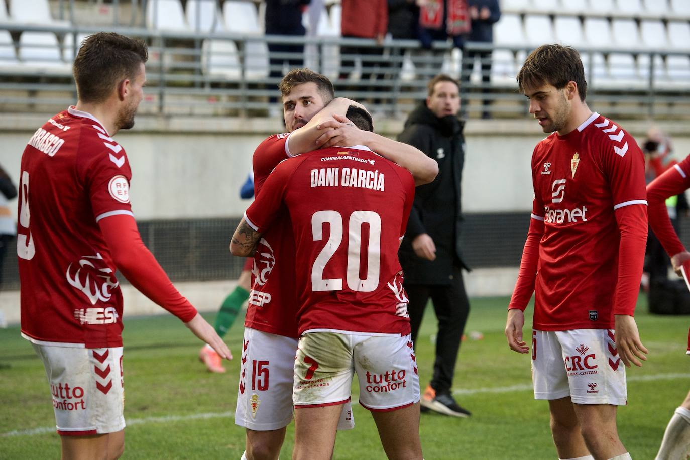 Fotos: La victoria del conjunto grana, en imágenes