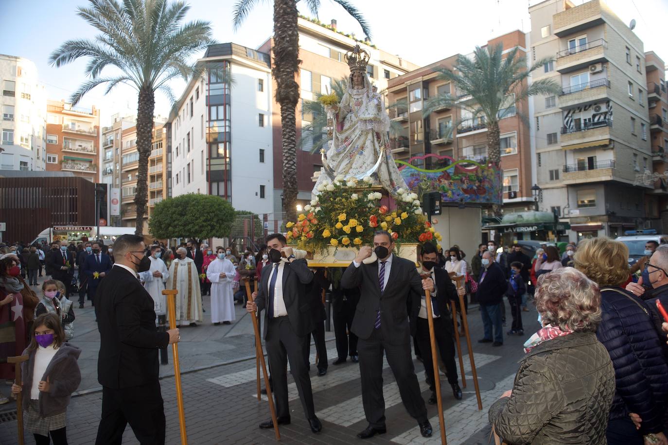Fotos: Procesión en honor a La Candelaria en el barrio murciano de Santa Eulalia