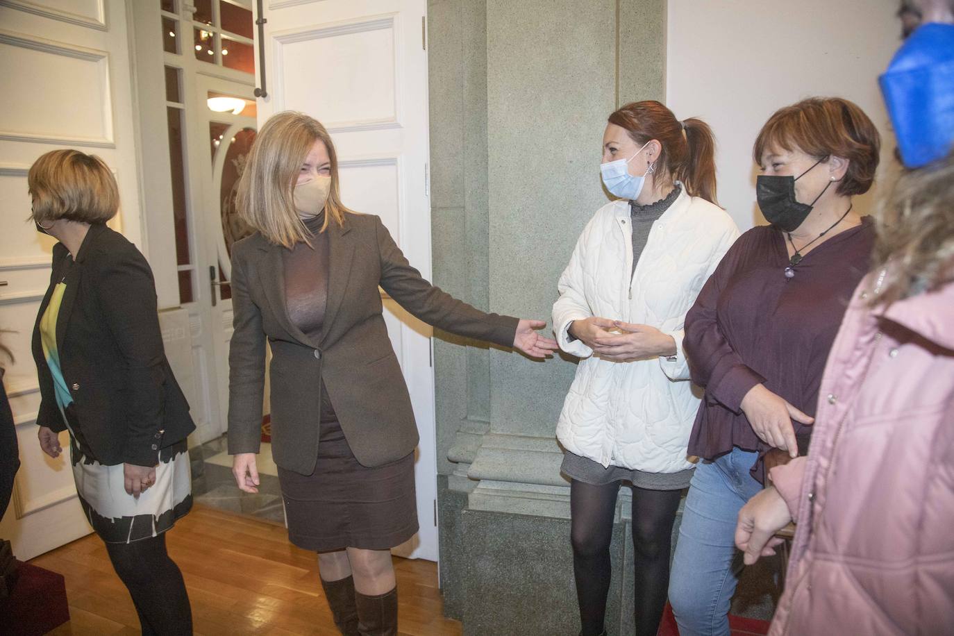 Fotos: Pleno Extraordinario del Ayuntamiento de Cartagena para anunciar la renuncia de la concejal María Casajus